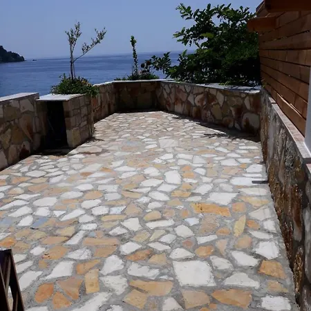 Beleris Πανσιόν Χειμάρρα