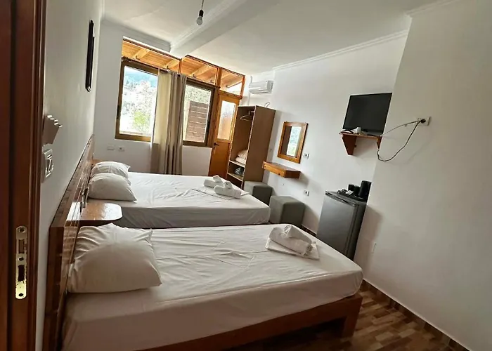 Beleris 4* Himare