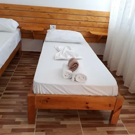 Guest house Beleris Himare